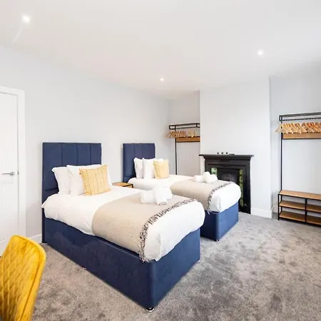 Hassle-Free & Handsome Brand-New 3-Bed Home Manchester Exterior photo